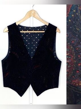 Vintage 90’s Aesthetic Paisley Corduroy Tapestry Vest Dark Academia Boho Indie